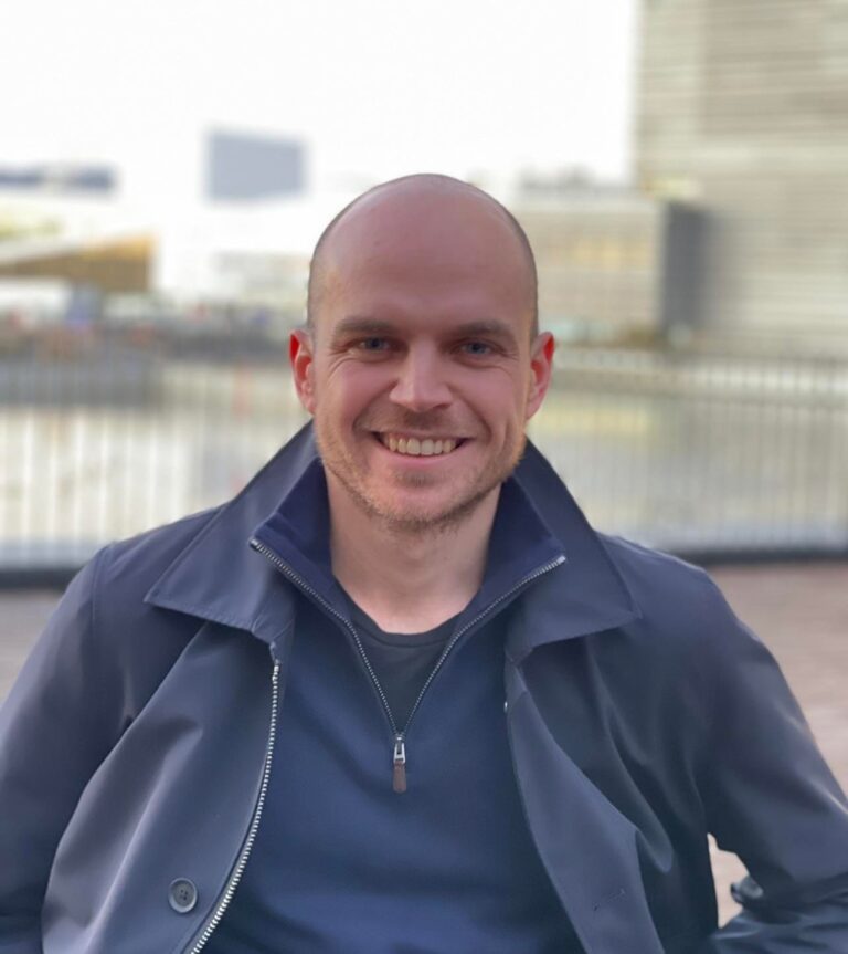 Haakon Walmann har fått til mye siden han gikk ut av Øvrebyen videregående skole og dro fra Vestmarka.