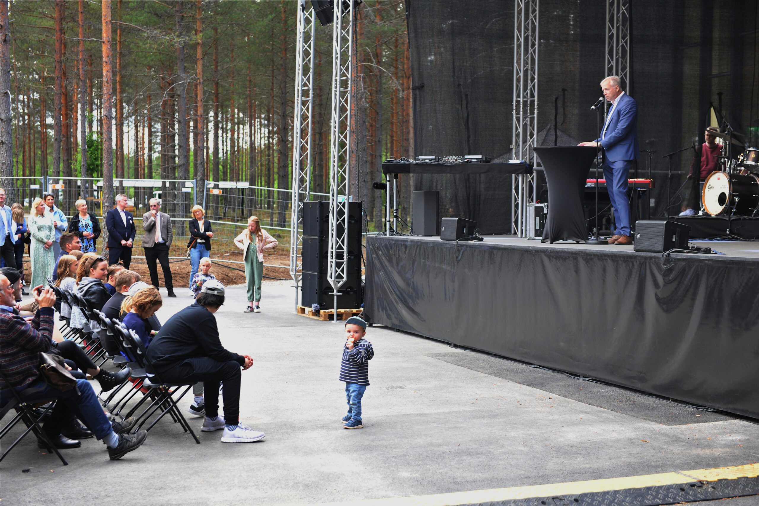 Bransjeleder i NHO Egil Sundet (til høyre)