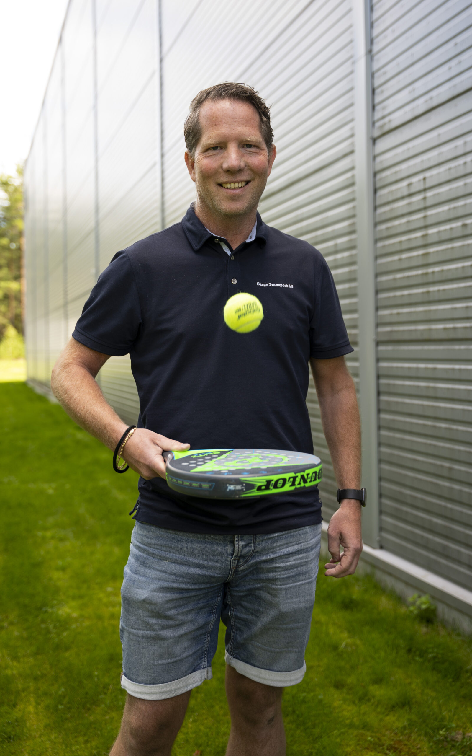 Inspirasjonen til Padel Kongsvinger fikk Patrik Svensson fra Sverige, hvor sporten har blitt svært populær.