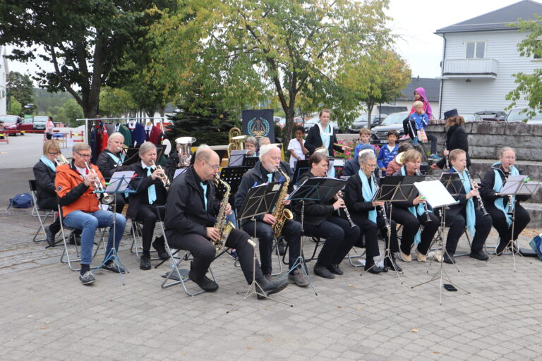 Eidskog Janitsjar vant Kulturprisen 2019 og deltok her på Frivillighetens dag i Eidskog.