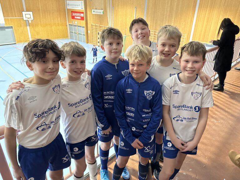Linus Bodding, Oscar Trandem Billa, Neo Sebastian Melbye, Harald Strand Johnsen, Dennos Lundgren Nilsen, Henrik Rønning og Isak Melby