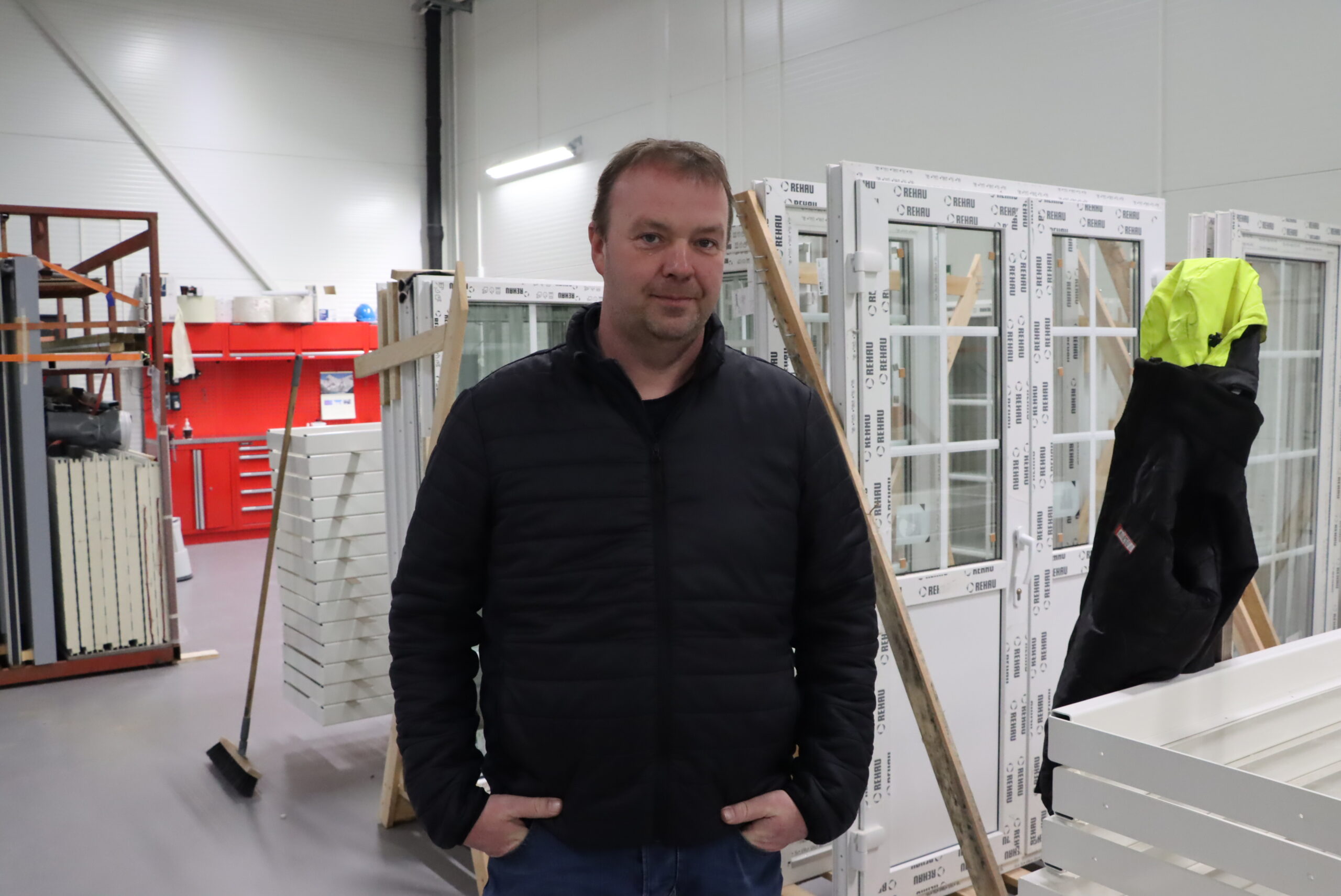 Nå produseres det bra med telt. Mot sommeren kommer monteringsjobben.