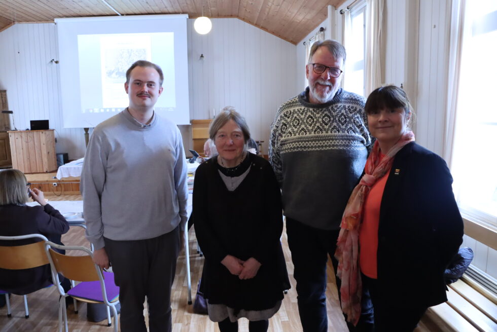 Oskar Aanmoen (Kongsvinger-Vinger historielag), Jorunn Engen (Eidskog museums – og historielag), Paul Inge Tønseth (Brandval historielag) og Kongsvinger-ordfører Eli Wathne er alle lystne på at den gamle pilegrimsleden vokser frem igjen.