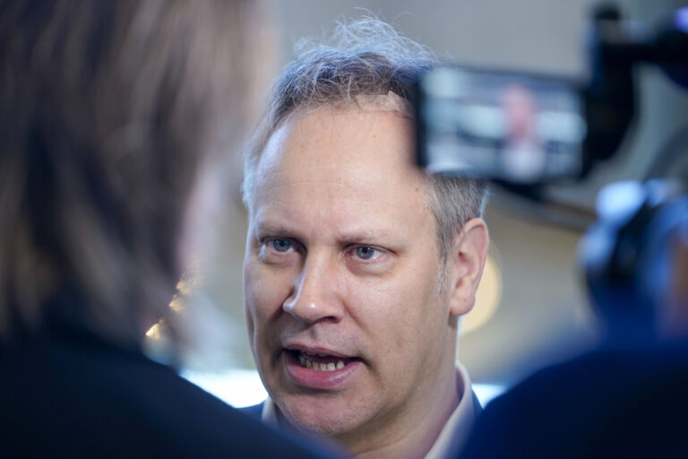 Samferdselsminister Jon-Ivar Nygård.