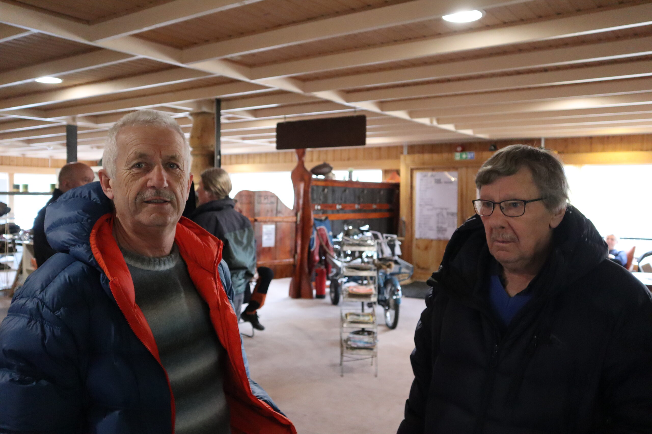 Øystein Finnseide (t.v.) hadde kjørt fra Fredrikstad og plukket opp sin bror Steinar i Sørumsand på veien opp til Magnor.