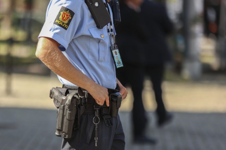 Politiet får være bevæpnet på 17. mai.
