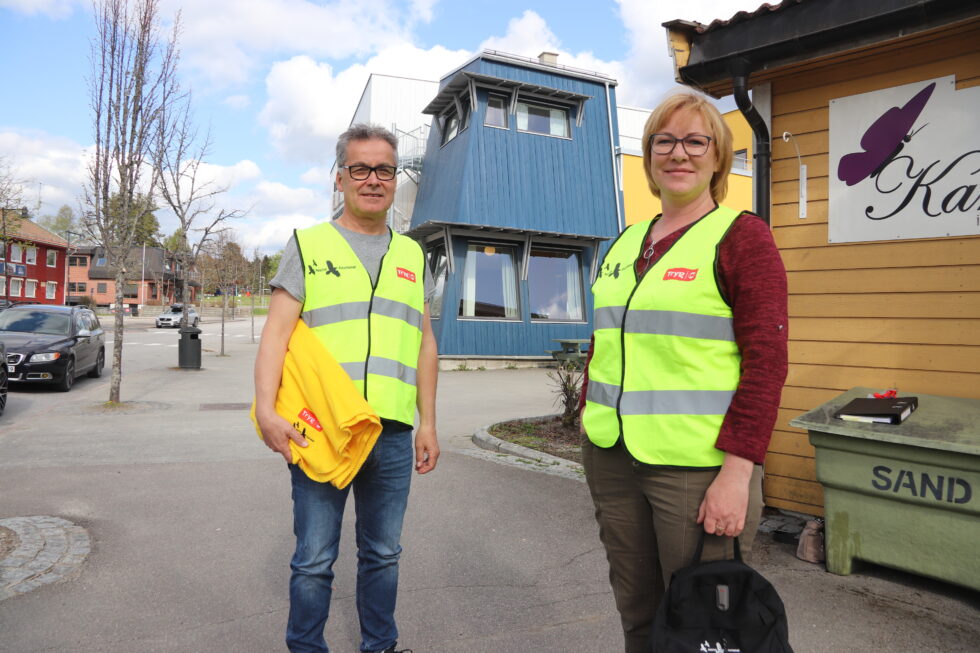 Kasserer Tom Hauga og leder Anne Almqvist må kanskje finne seg et nytt hjertebarn. Fremtiden til Natteravnene Eidskog er usikker.