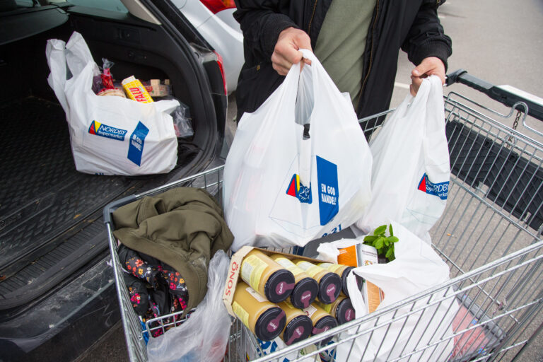 Nordmenn bruker mindre penger i Sverige