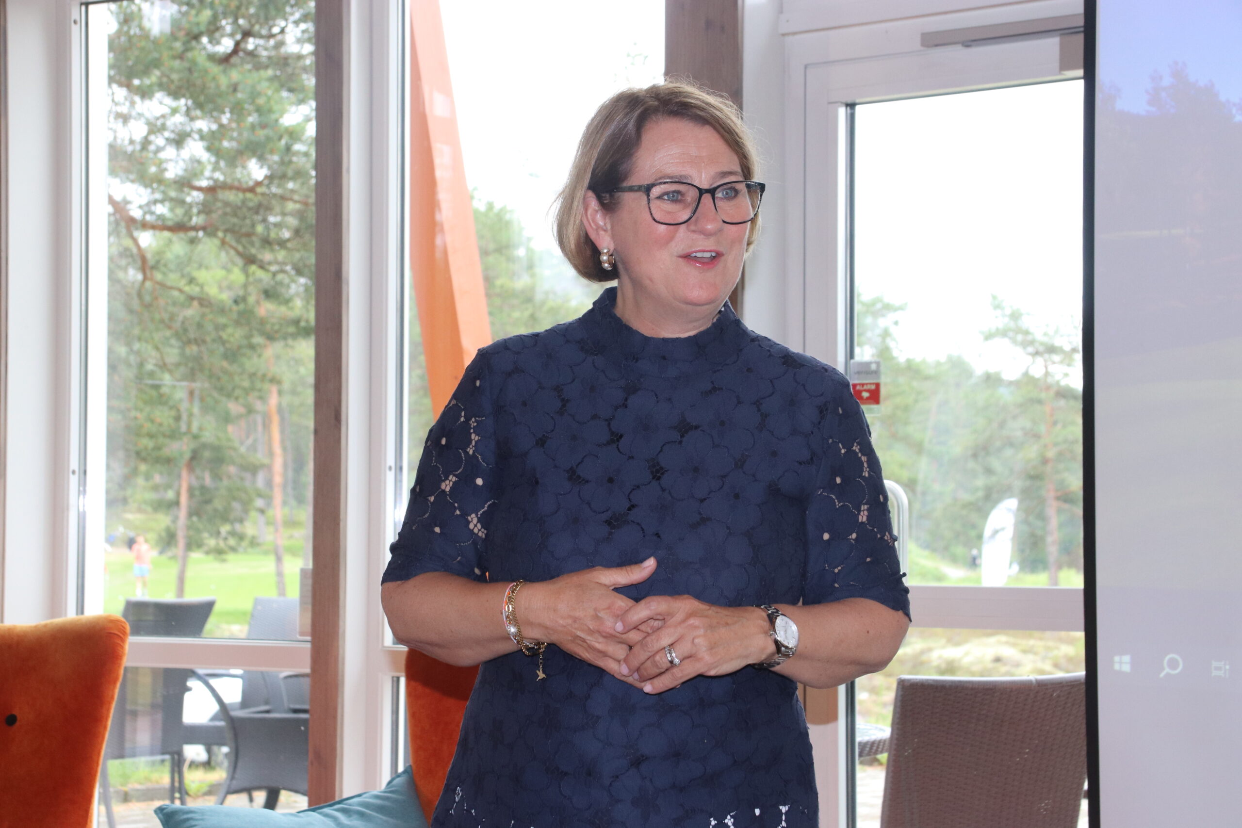 Leder for helse- og omsorgskomiteen på Stortinget, Tone Wilhelmsen Trøen, avsluttet med noen ord, der hun blant annet lovet at de skal satse på de som ikke har den letteste veien å gå.