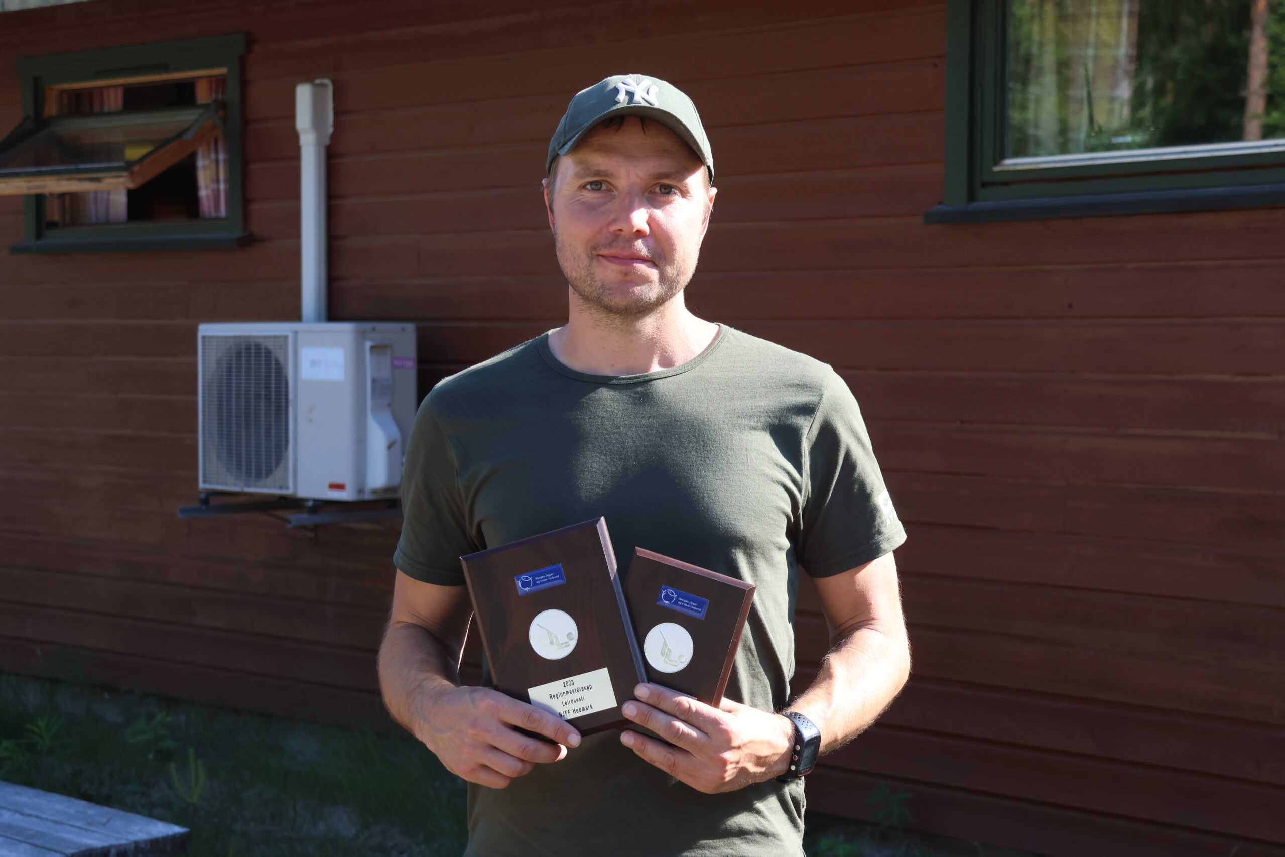 Knut Andre Holøien fra Skotterud tok en andre plass i finaleskytingen, vant sin klasse og fikk også med seg en andre plass i lagskytingen.