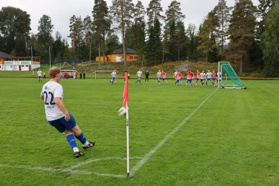 Eidskog var farlige og skapte mange sjanser i første omgang mot Kjellmyra, blant annet gjennom flere hjørnespark. I andre omgang gikk det tyngre for hjemmelaget.