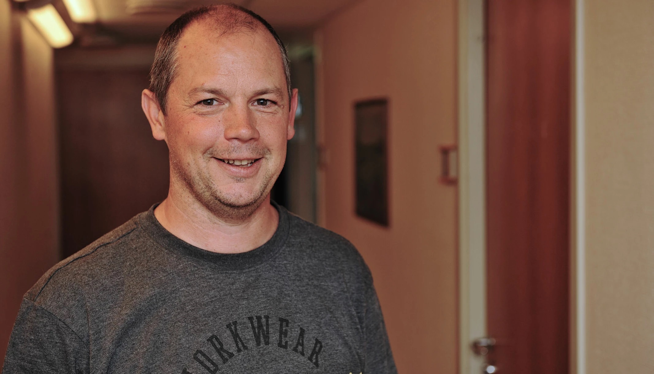 Ole Christian Hanestad, VVA-ansvarlig i EIdskog kommune, forteller at det i løpet av uke 27 vil bli lagt ny asfalt på den siste biten av Børrudvegen.