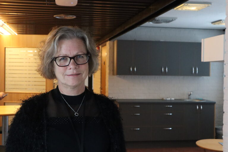Virksomhetsleder for helse og omsorg, Evy Anne Vestli Heggen er bekymret for fremtiden til helsesektoren i Eidskog kommune.