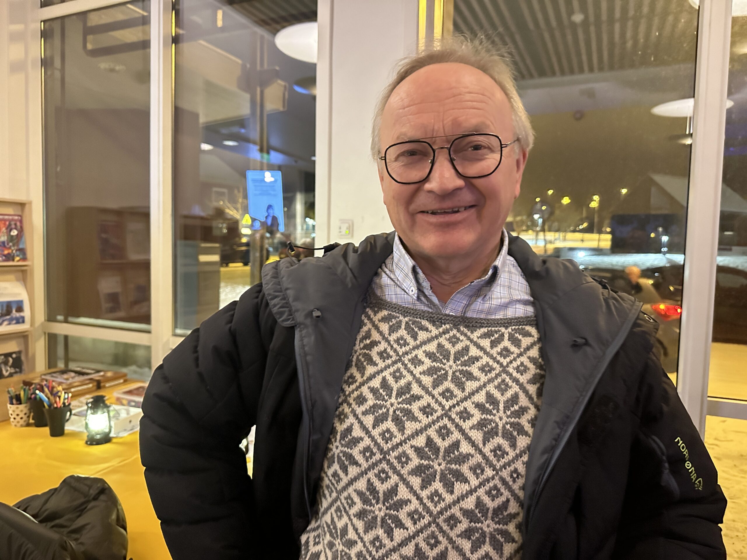Per Einar Bråten synes det var et bra arrangement og trekker fram de fine tekstene og stemmen til Ingrid Olava.
