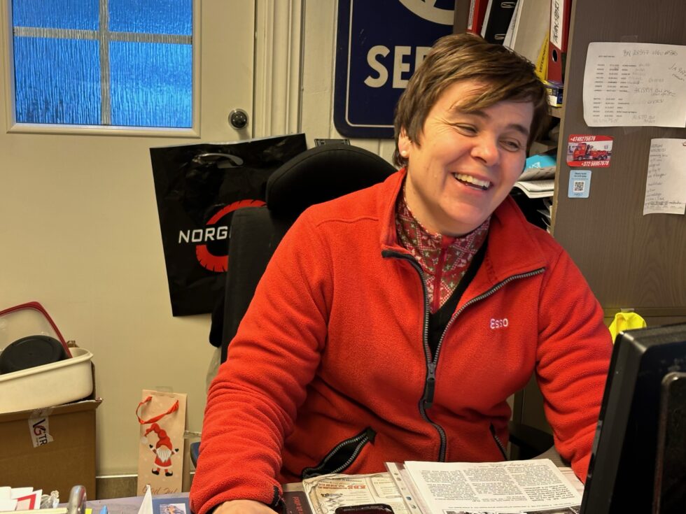 Karianne Hauga er fjerde generasjon som driver Repseth Auto på Skotterud.