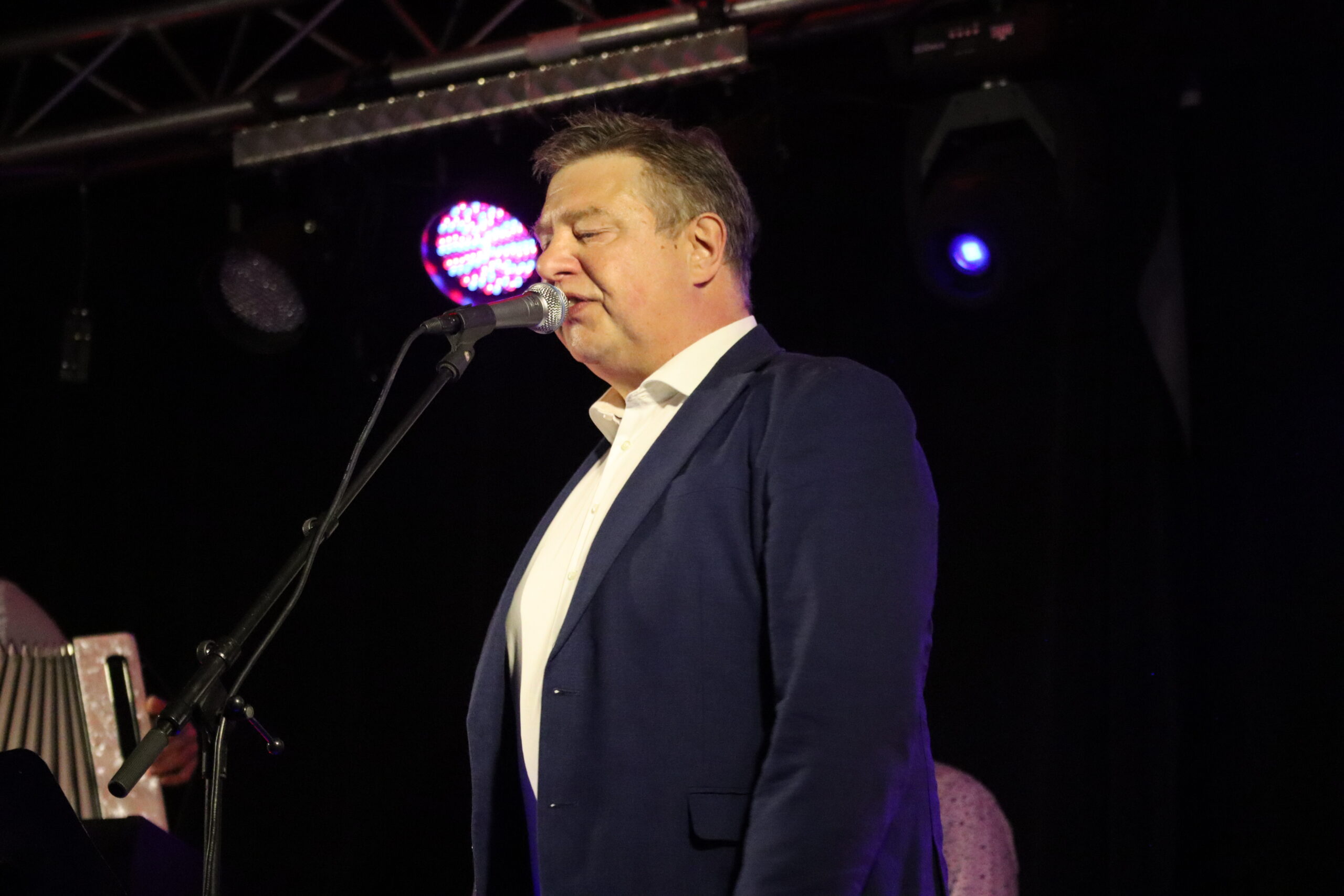 Per Erik Kraft sang "Der skulle vi ha vøri Karl".