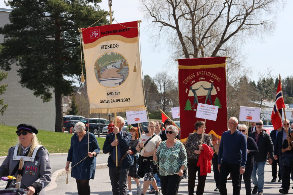 1. mai toget på Skotterud