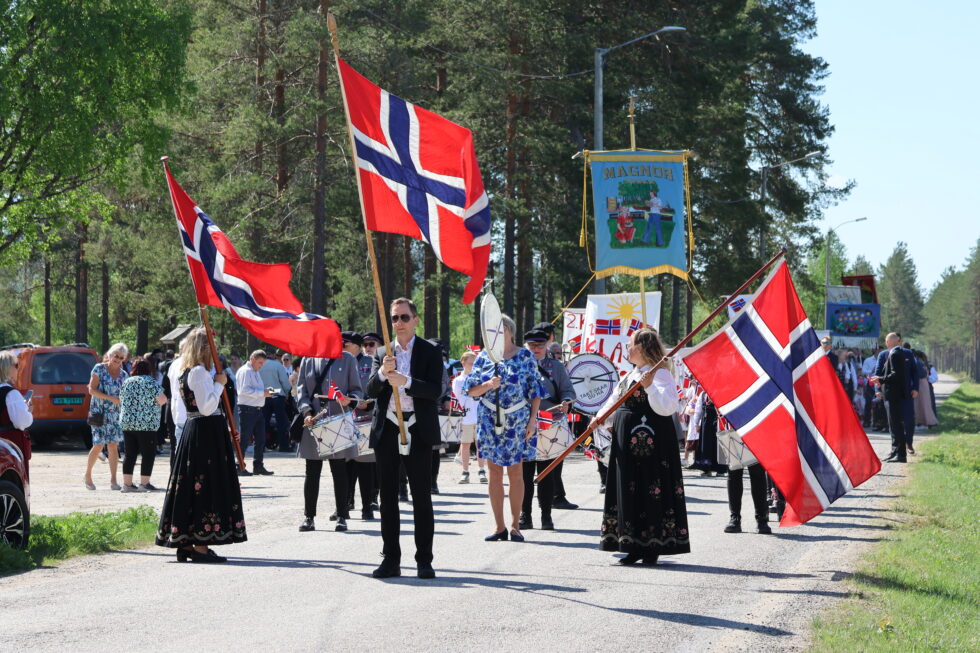 Magnor og Finsrud stiller i eget tog på Magnor.