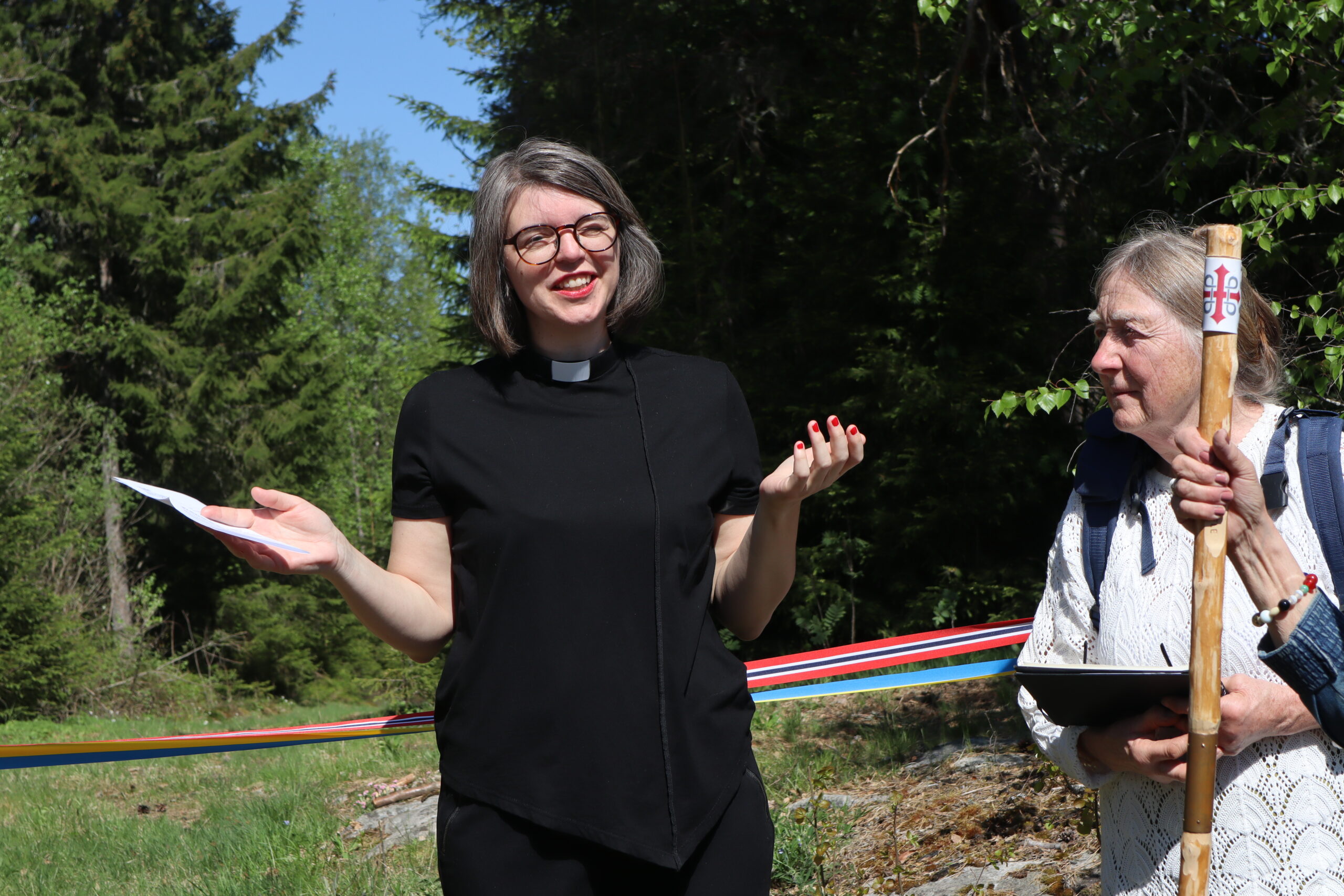 Sogneprest i Eidskog, Bettina Eckbo (t.v.).