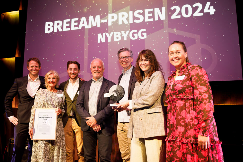 STOR ANERKJENNELSE: Vestre setter stor pris på å motta BREEAM-prisen for The Plus.
