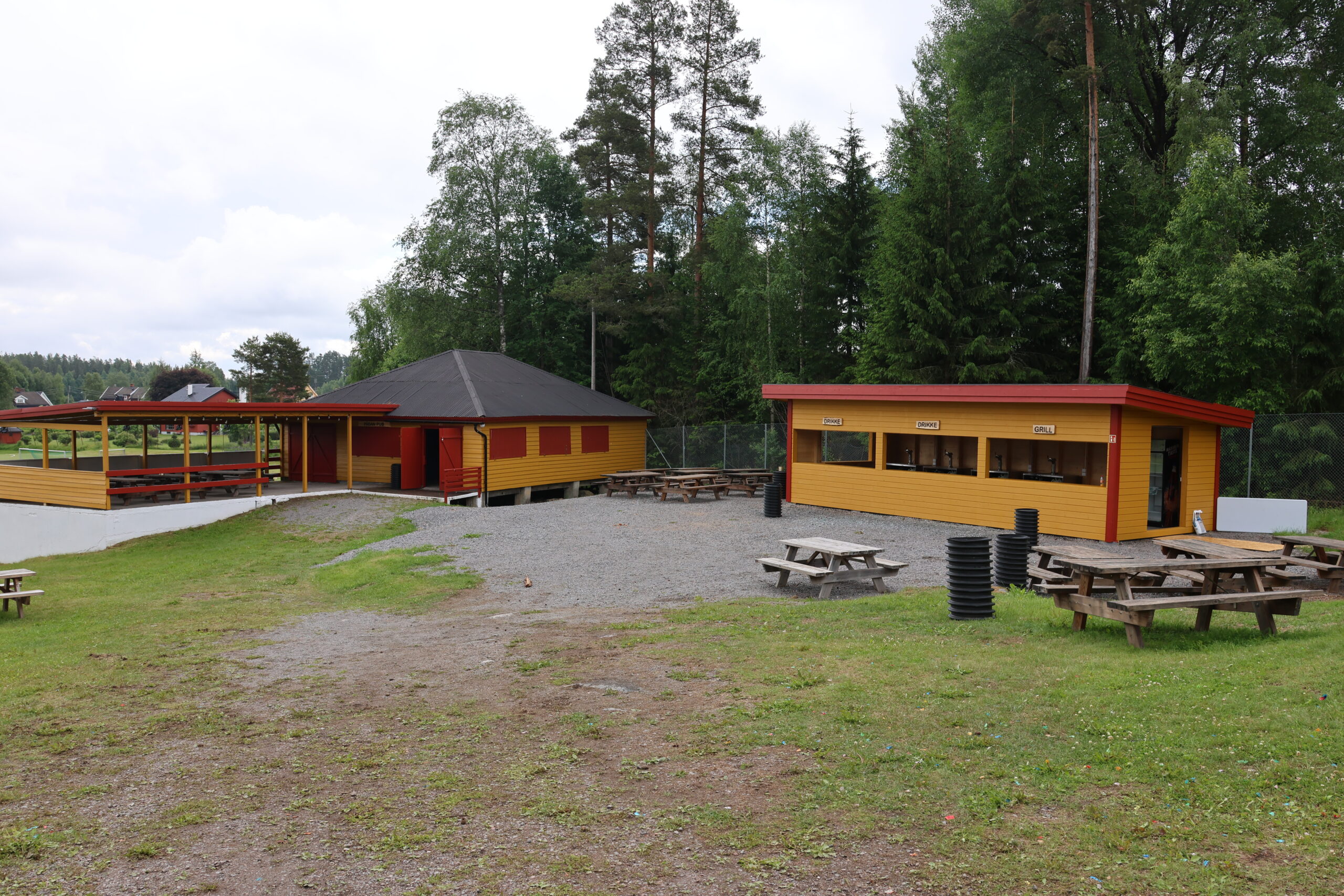 Stille før festen. På fredag venter Eidskog Fotball mye folk i Skøttruparken.