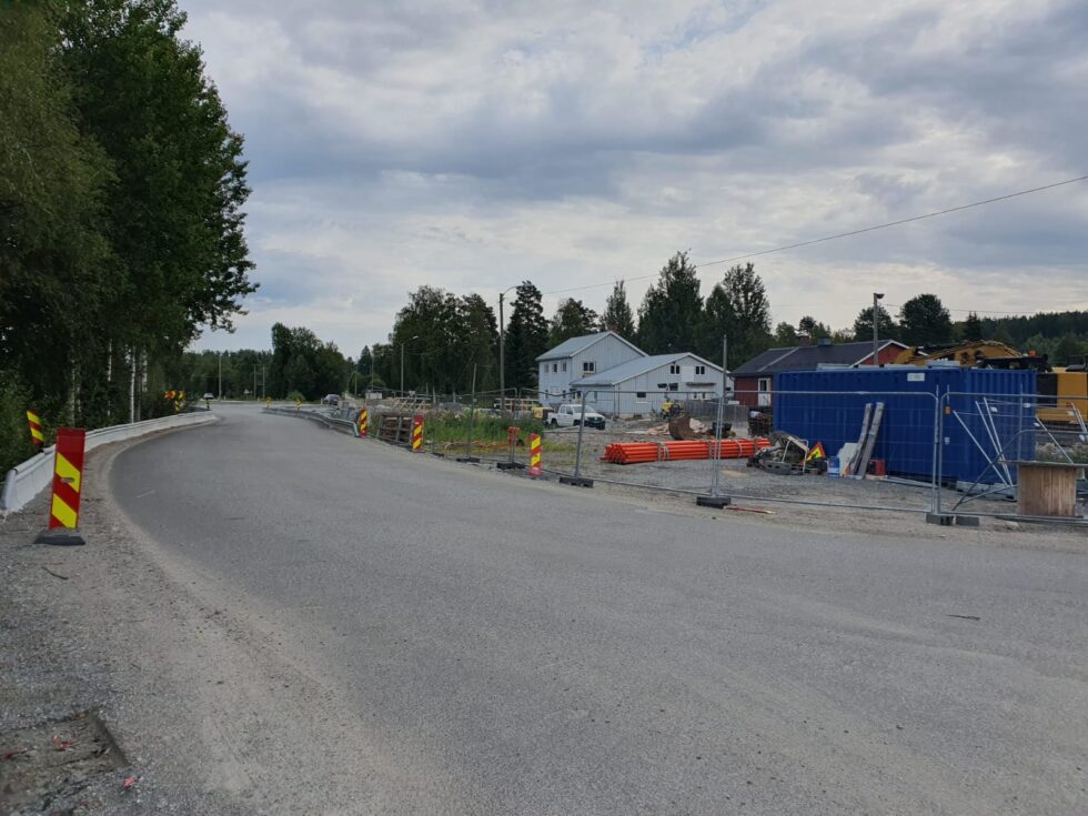 Ved Tobøl bad har det vært midlertidig omkjøring siden juli 2023.