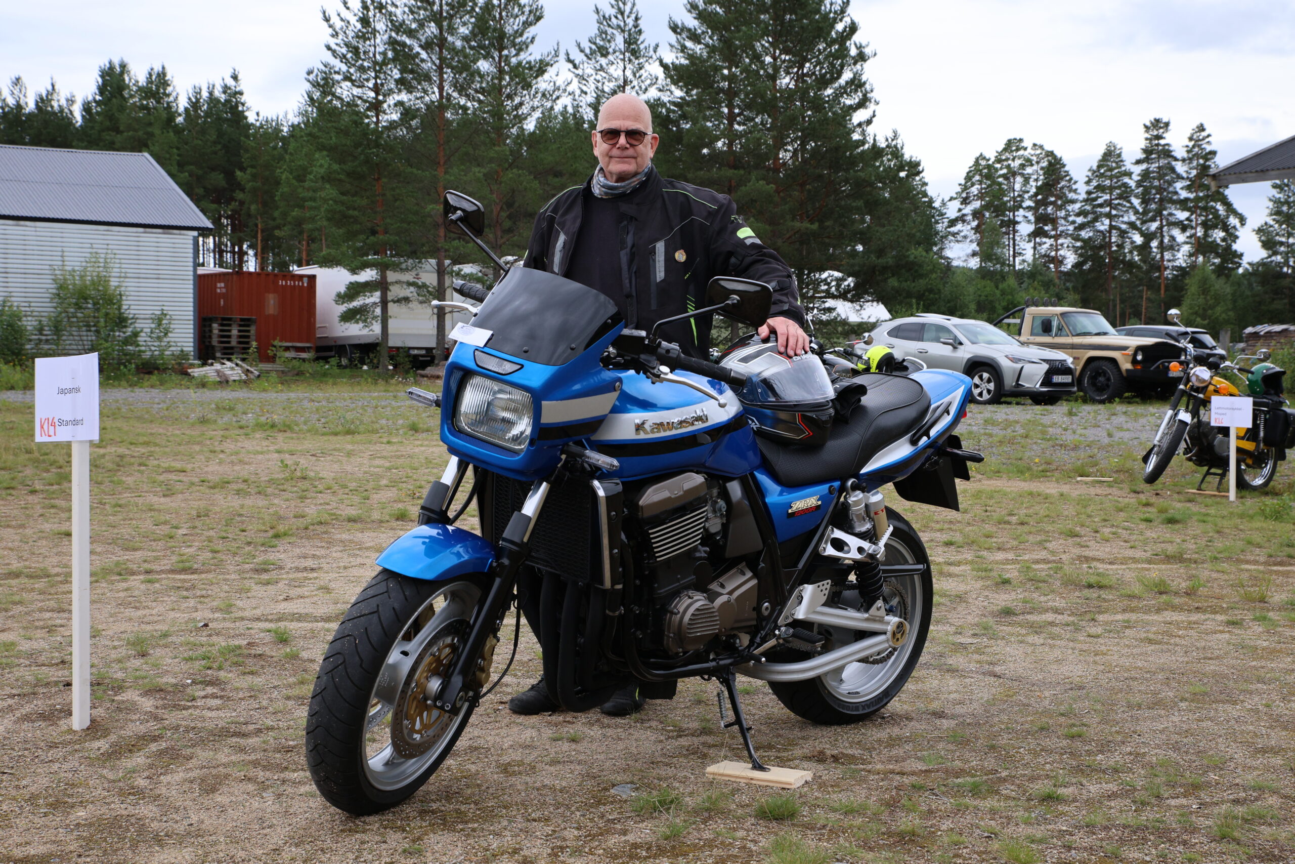 Roy Øydan tar ofte turen innom Skandinavisk Motorsykkel center når han er i området.