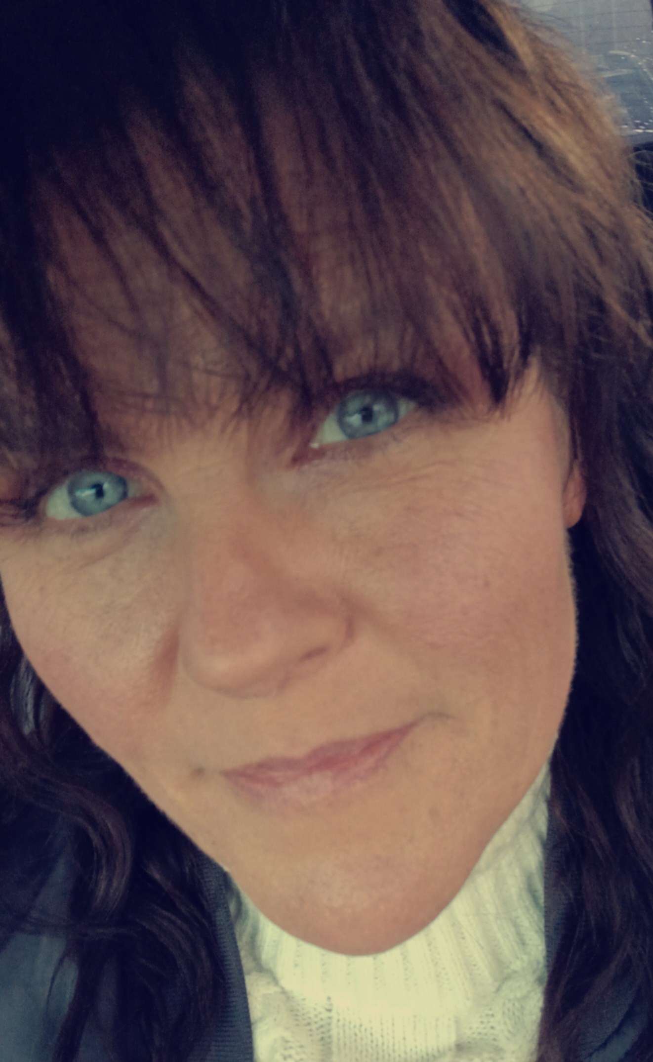 Anne-Hilde Rui har støtt på flere utfordringer underveis i arbeidet med å åpne et nytt spisested på Vestmarka. Nå ser det meste ut til å være i orden og hun håper å kunne ta i mot gjester fra midten av januar.