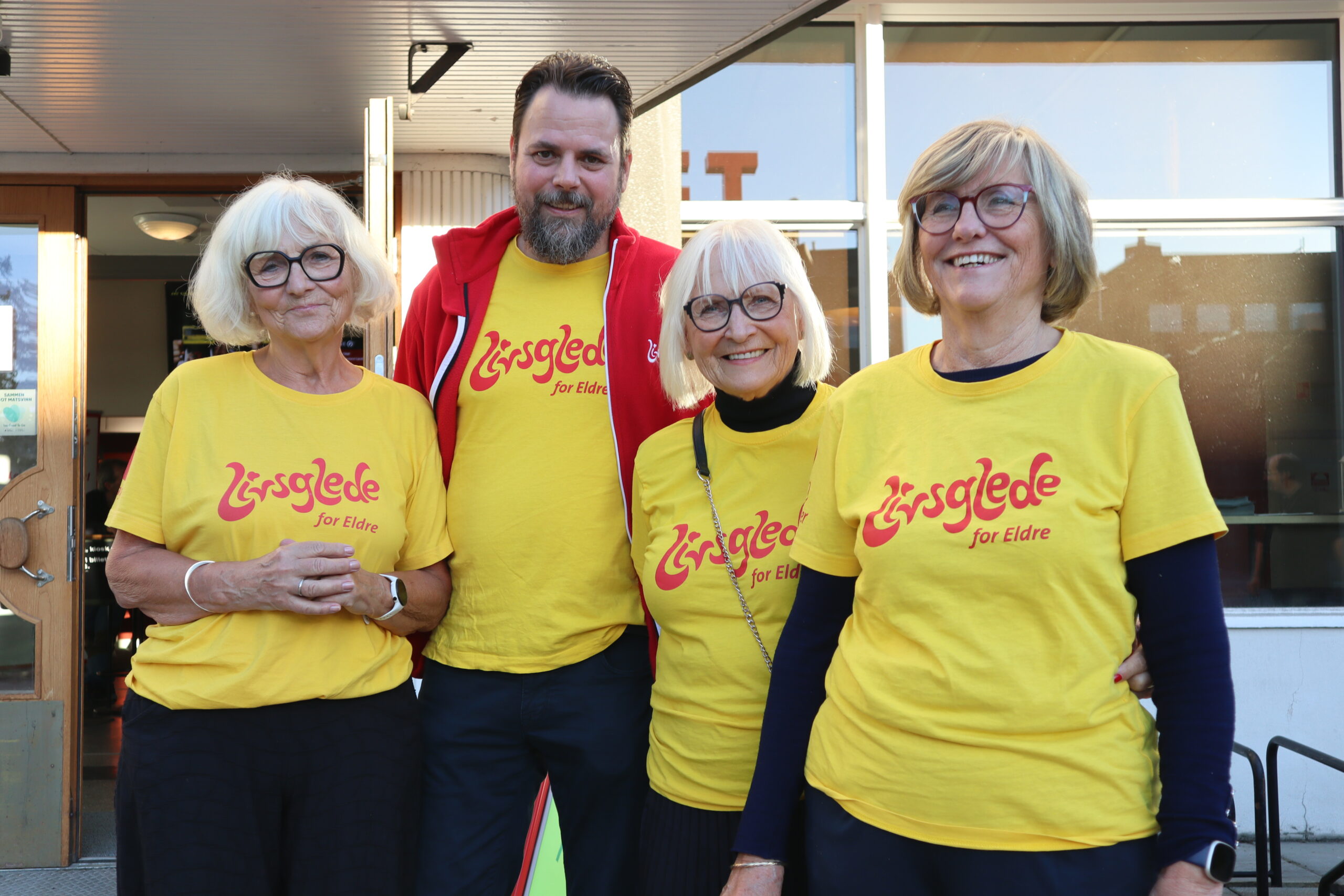 Livsglede for eldre glimtet til med nok et arrangement under Livsglede-uka for eldre. Fra venstre: Anne Høstad With, Sverre Wold, Reidun Hagerud og Hildegard Bangsund.
