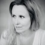 Lisa Bonnar Stjernø er aktuell med albumet "Mellom liv og drøm".