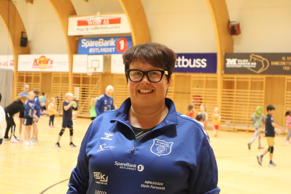 Marit Hauger og Eidskog Håndball arrangerer håndballskole i høstferien og det finnes fortsatt ledige plasser på tilbudet som er gratis.