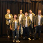 Dansebandet Eidskogarna er klare for sin første spillejobb. På fredag 8.november spiller de til dans på Austmarka samfunnshus. Hilde Jerpset, Philip Østby, Daniel Mengkrok på første rad. Fra venstre på bakerste rad: Per Andreas Brinck Strøm, Vegard Michaelsen og Kai Robert Larsen.