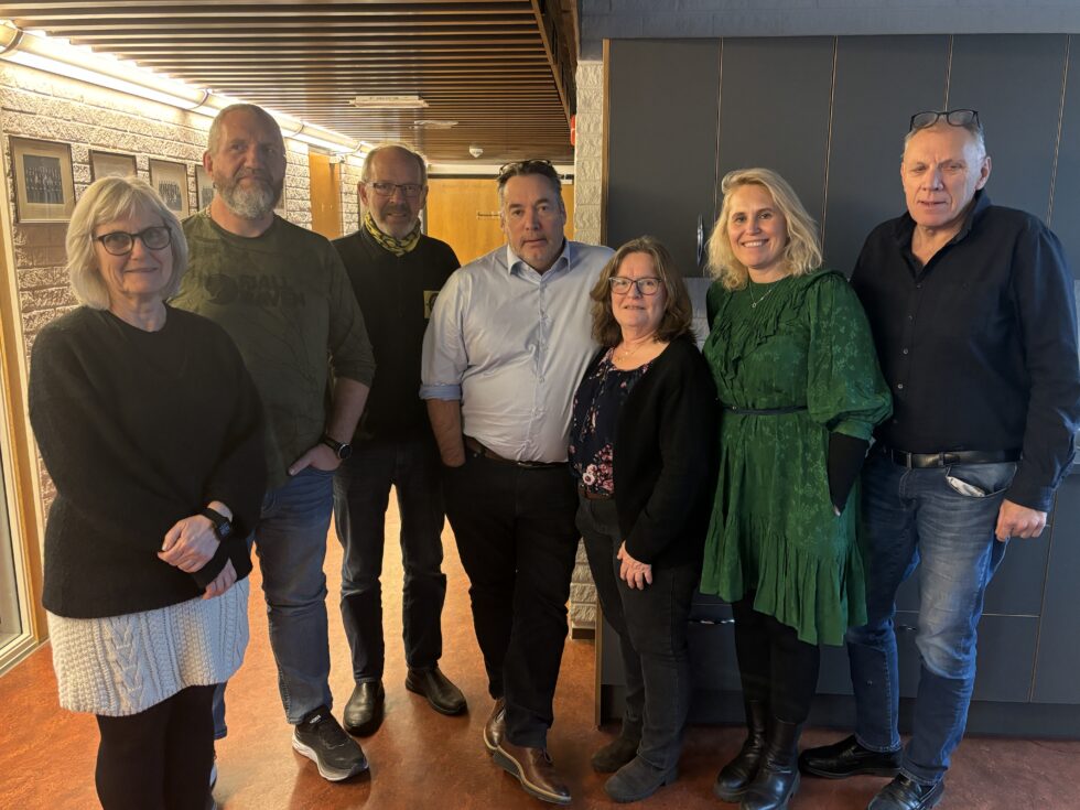 Formannskapet i Eidskog behandlet budsjettet tirsdag. Berit Haveråen, (Ap), Gjermund Fjeldskogen (FrP), Viggo Fosheim (Sp) Espen Fjeldbu (Ap), Astrid Bergersen (Sp), Kamilla Thue (Ap) og Guttorm Kristiansen (H) ble raskt enige.