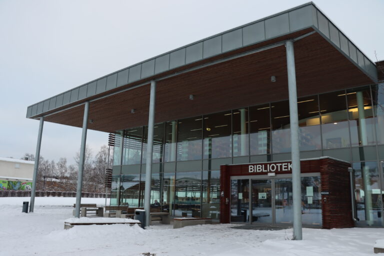Kongsvinger bibliotek står bak et av de lokale prosjektene som får støtte av fylkeskommunen.