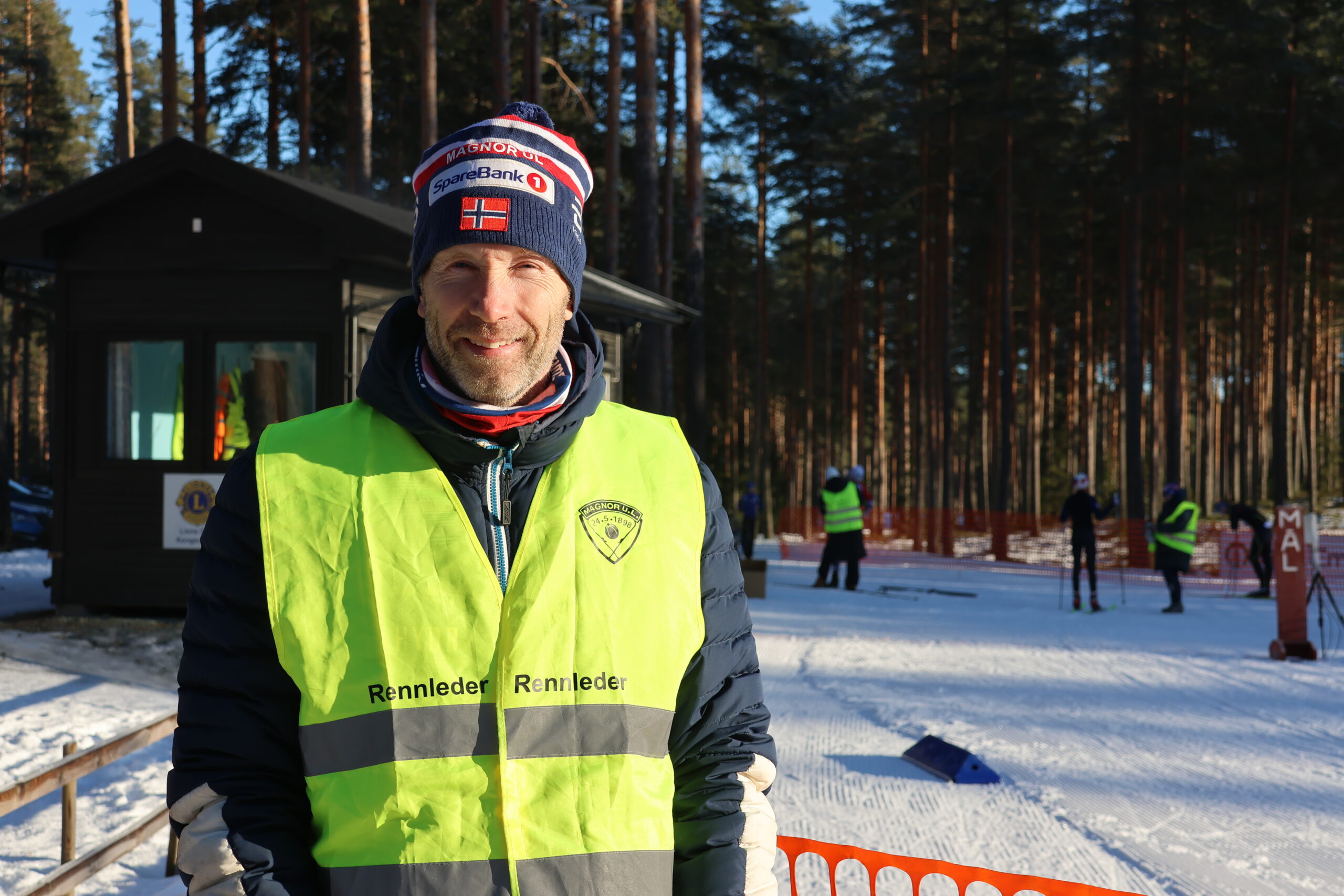 Rennleder Eivind Lande var fornøyd med oppmøtet på skikarusellen.