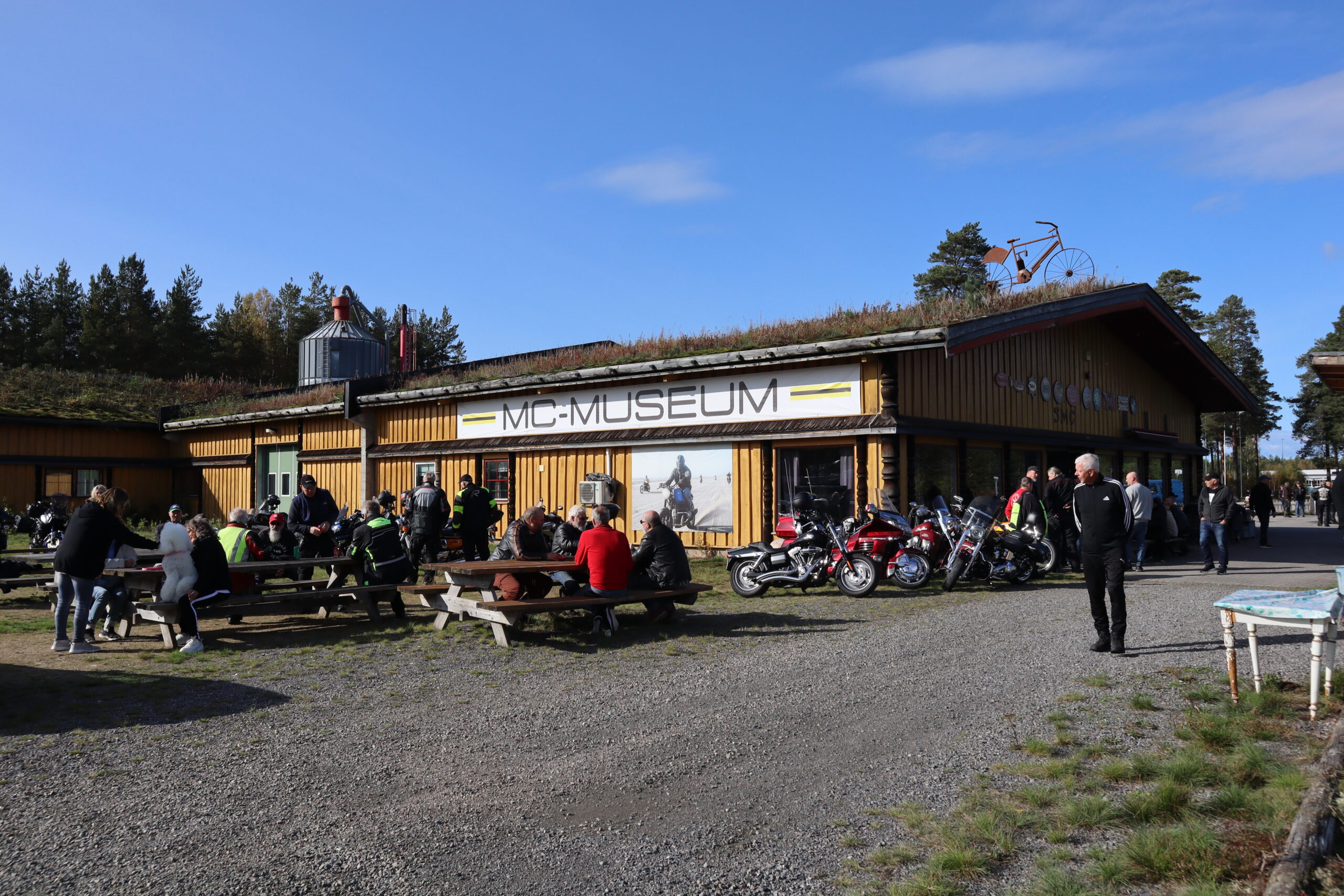 Om noen få uker forvandles plassen utenfor MC museet til et festivalområde.
