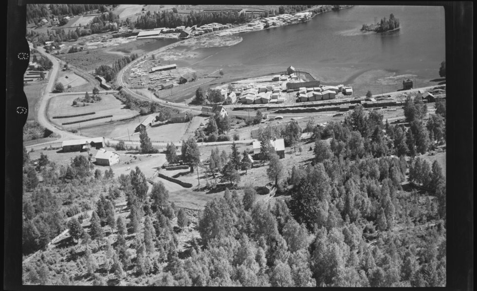 Flyfoto tatt over Vestmarka 22.juli 1957.
