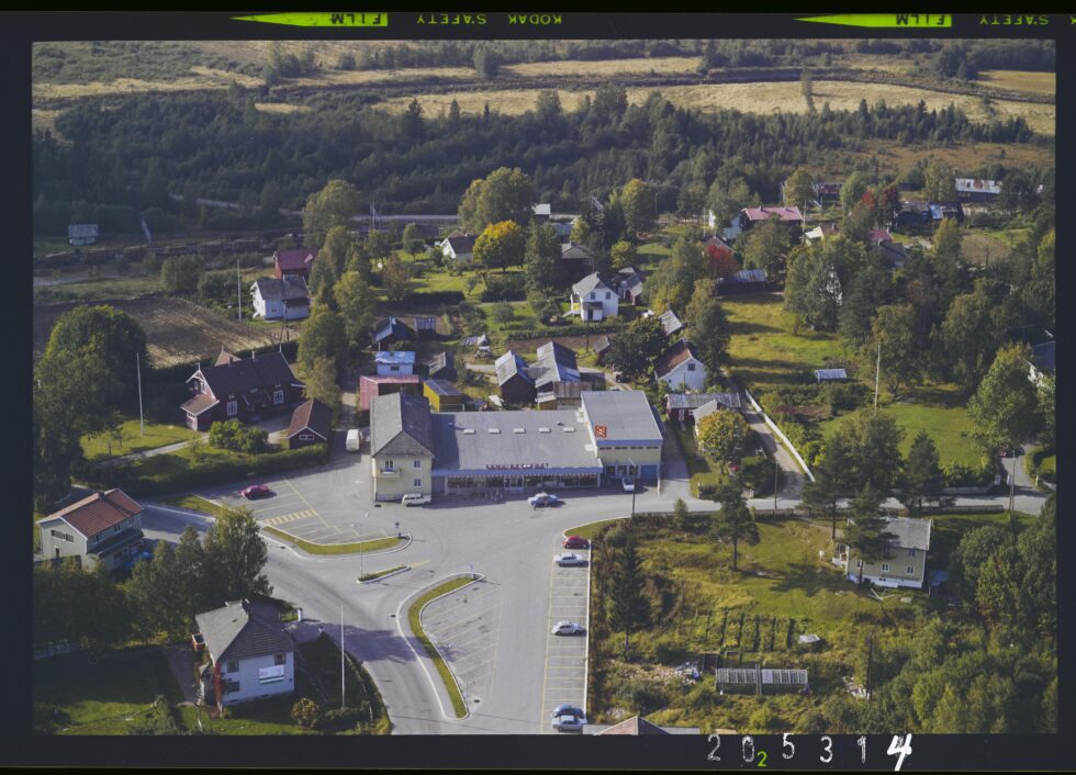 Flyfoto tatt over Skotterud 24. september 1970.