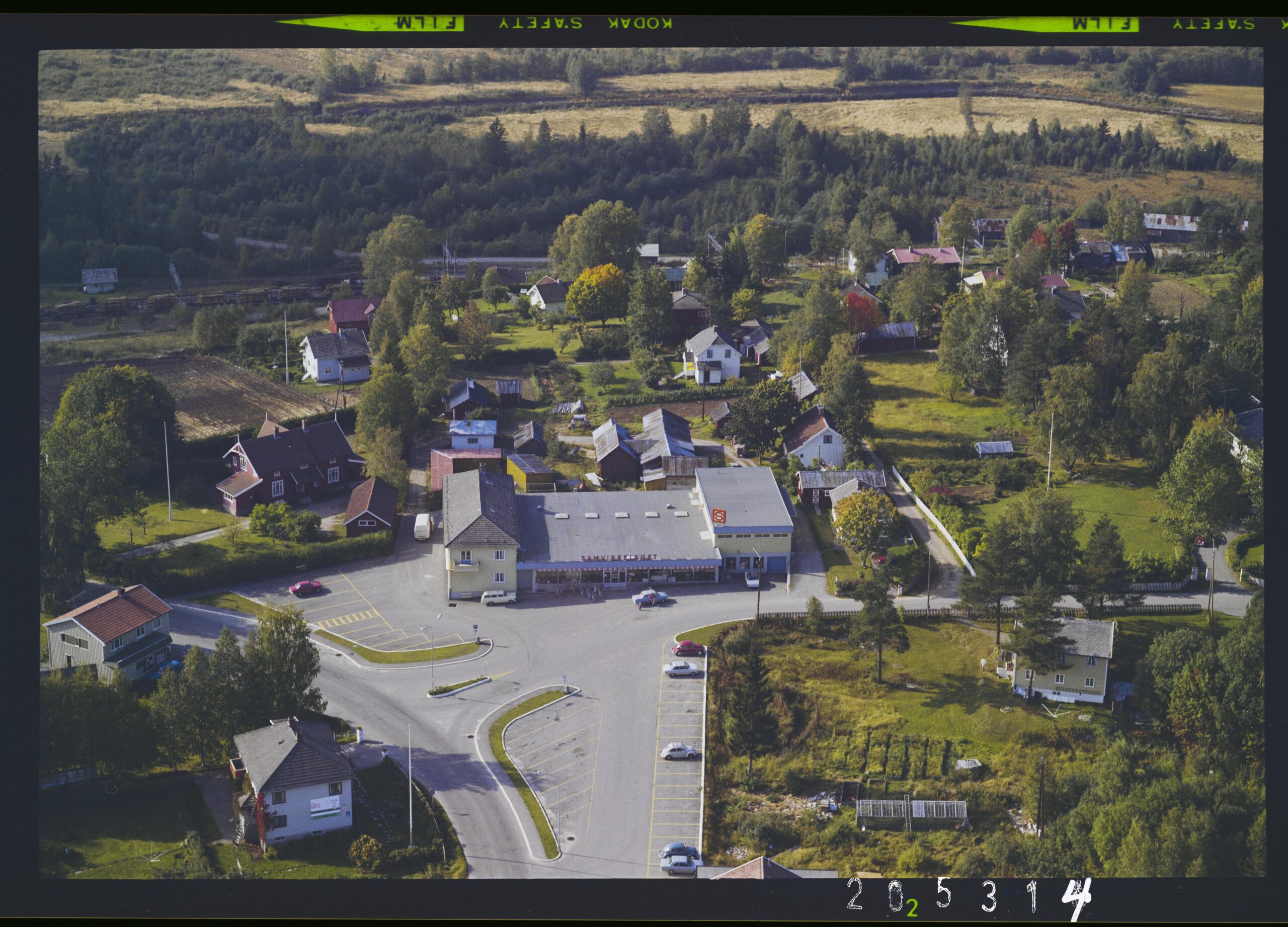 Flyfoto tatt over Skotterud 24. september 1970.