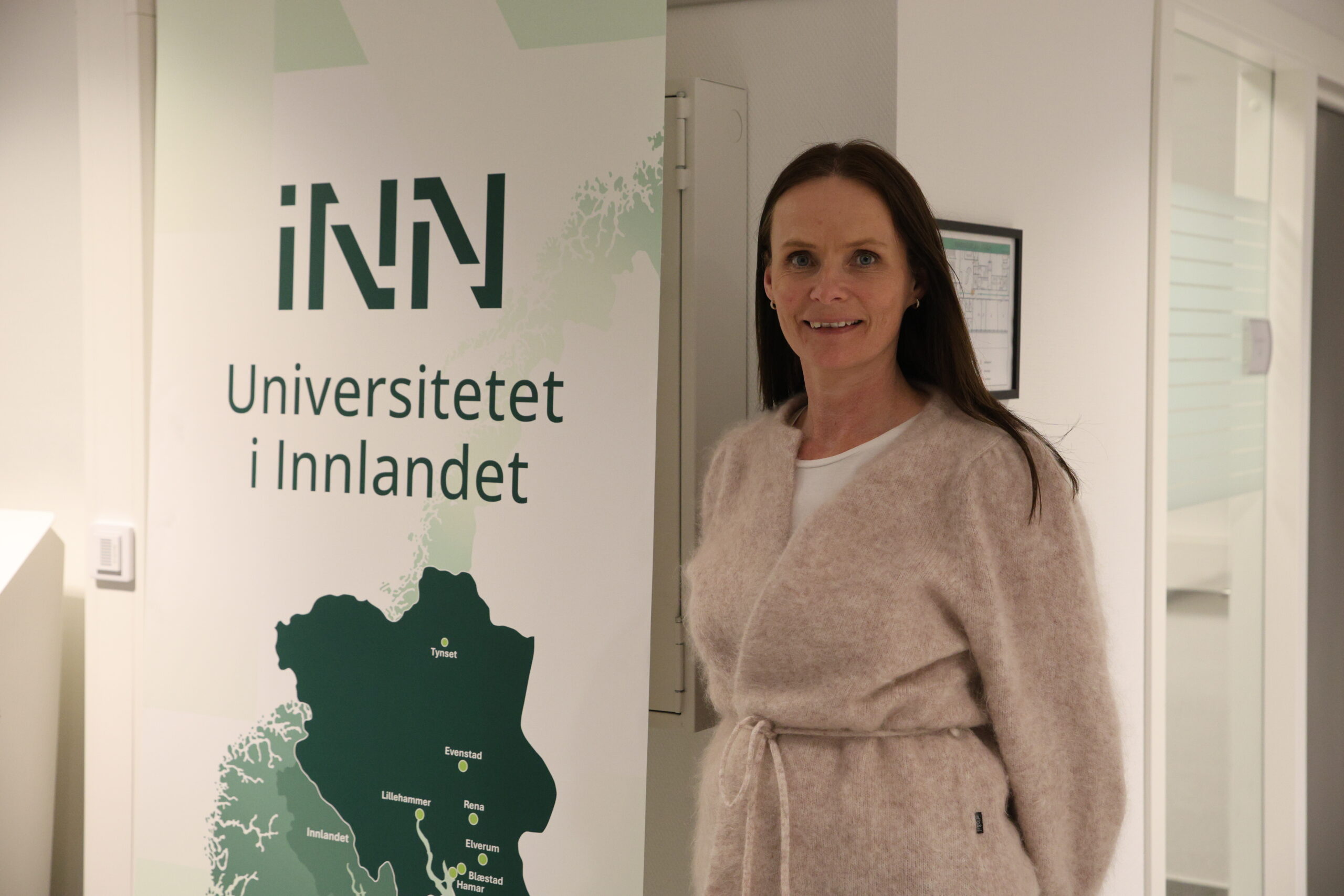 Studieprogramansvarlig Laila Tingstad har opplevd at å ha en slik karrieredag har vært positivt for alle involvert.
