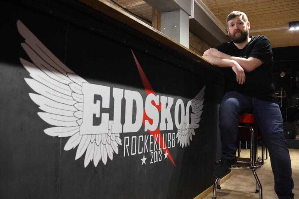 Finn Lund, leder i Eidskog Rockeklubb og leder for MC Rock har programmet klart for årets MC Rock.