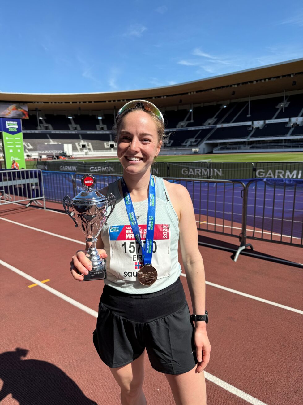 Eira Rapp fra Skotterud vant kvinneklassen i Helsinki City Marathon.