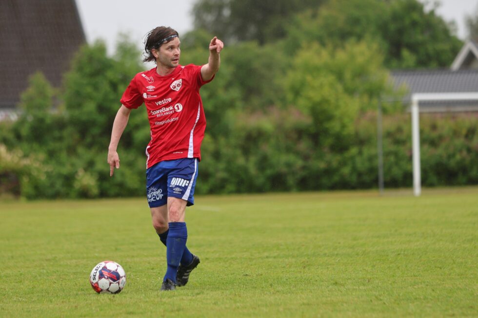 Christoffer Haugen spilte sist offisielle kamp for Eidskogs herrelag tilbake i 2011 da de var i 3. divisjon. Lørdag var han tilbake med Eidskog Fotball logoen på brystet.