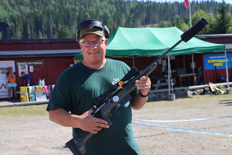 Terje Granheim og flere i familien slang seg med på NM i Elgbane.