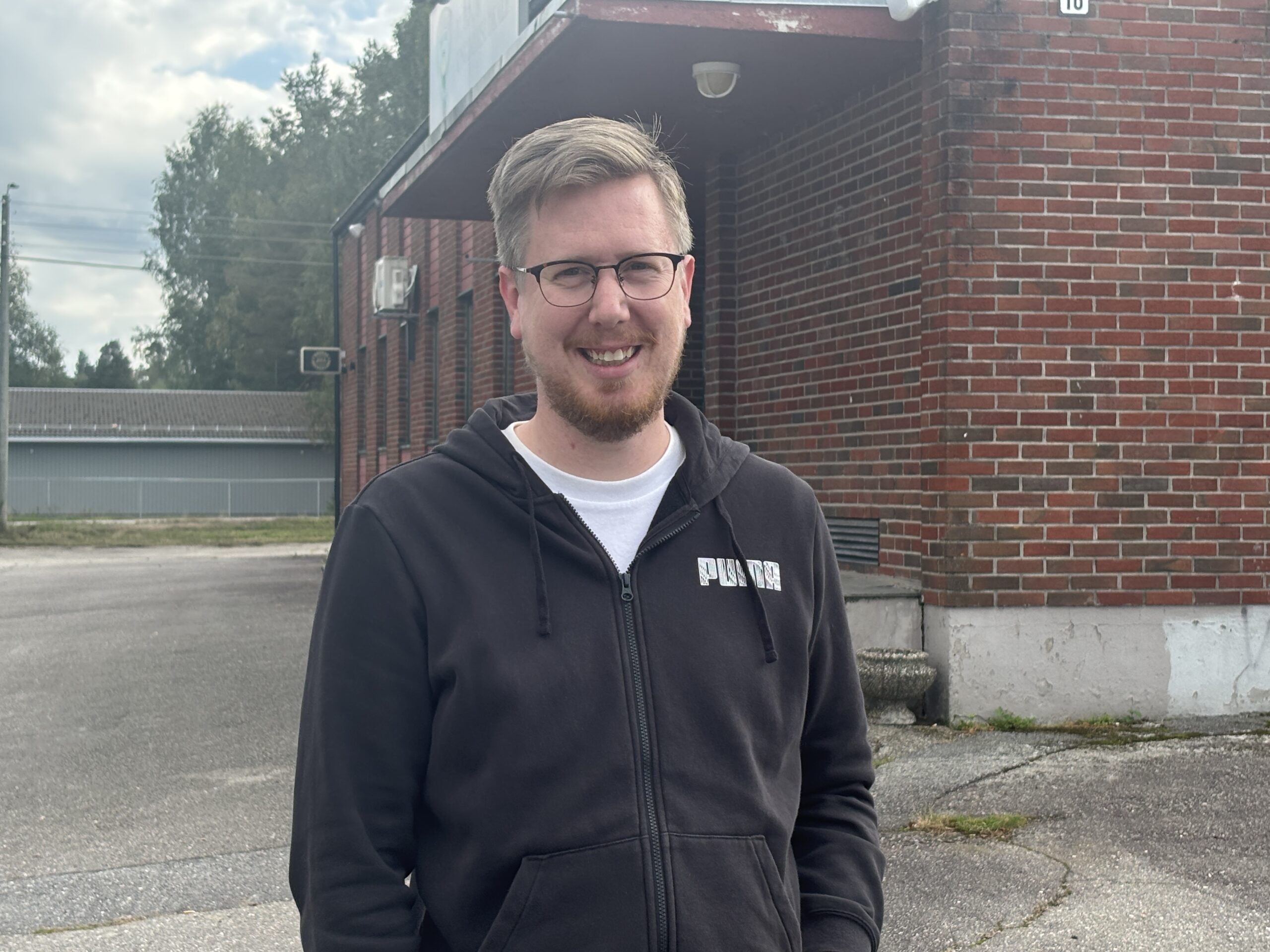 Even Hansen forteller at han har brukt tiden frem til valgdagen for å bestemme seg for hvilket parti som skulle få hans stemme ved dette stortingsvalget.