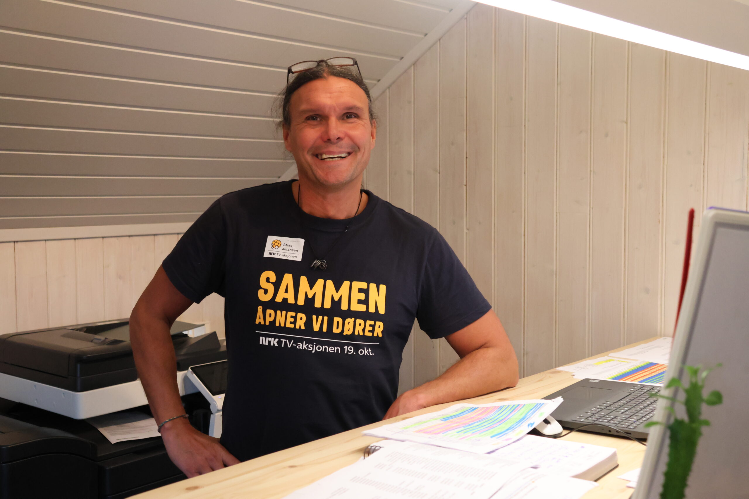 Joakim "Jocke" Leverborn Nilsson har mye å passe på i dagene før TV-aksjonen. Men som han selv sier, det er mange som skal ha æren for at dette går bra.