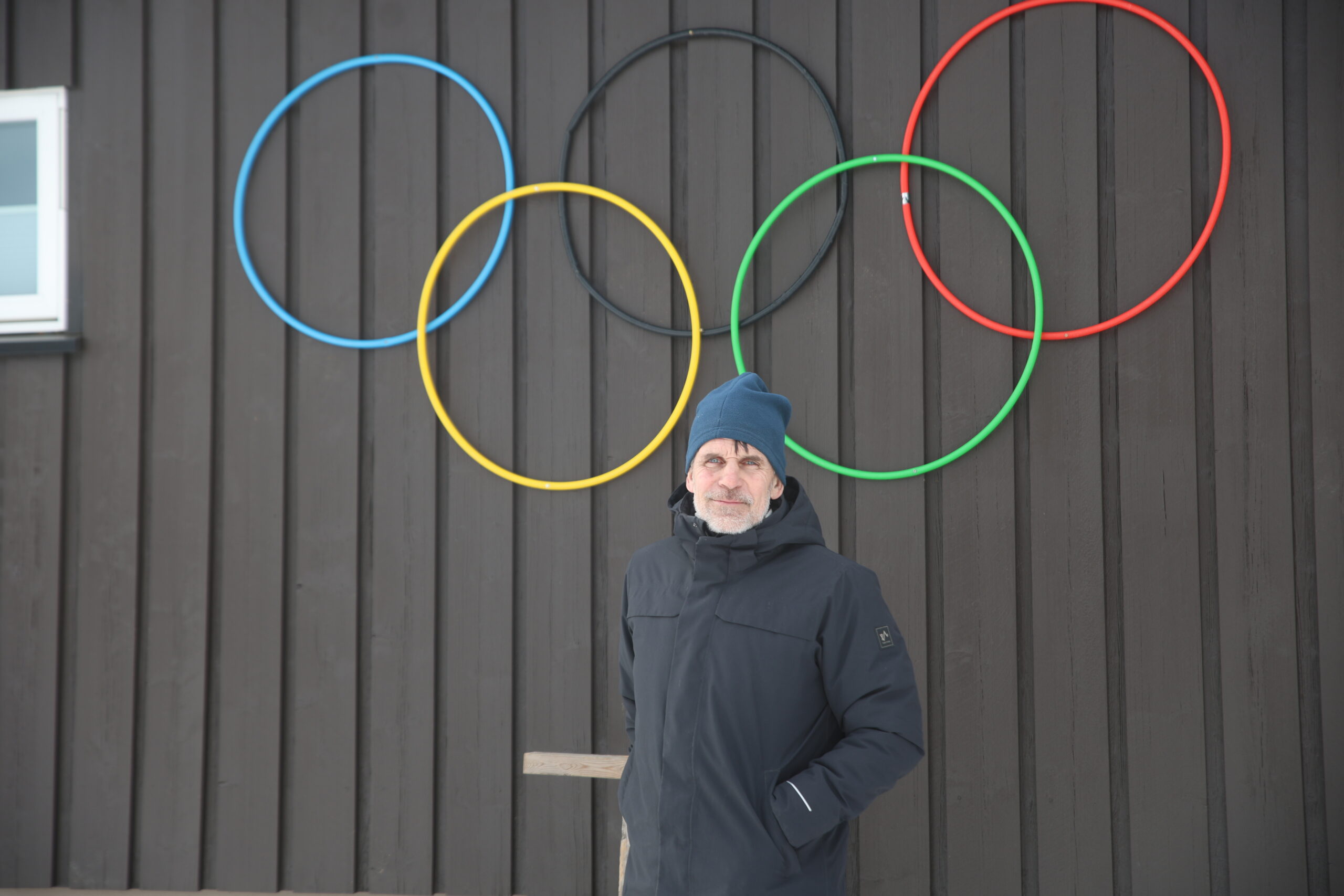 Skolens egen IOC-sjef Bjørn Liheim har storkost seg under årets OL på skolen.