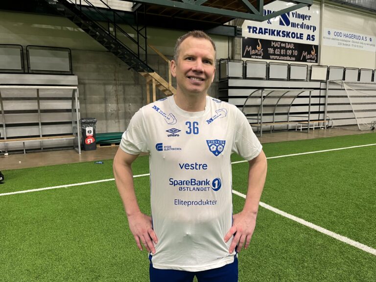Bjørn Toni Bakken fungerer som trener for Eidskog Fotball ettersom klubben foreløpig ikke har ansatt noen fast trener. Han erkjenner at an må lede laget i ytterligere en kamp, ettersom laget gikk videre i NM kvalifiseringen.
