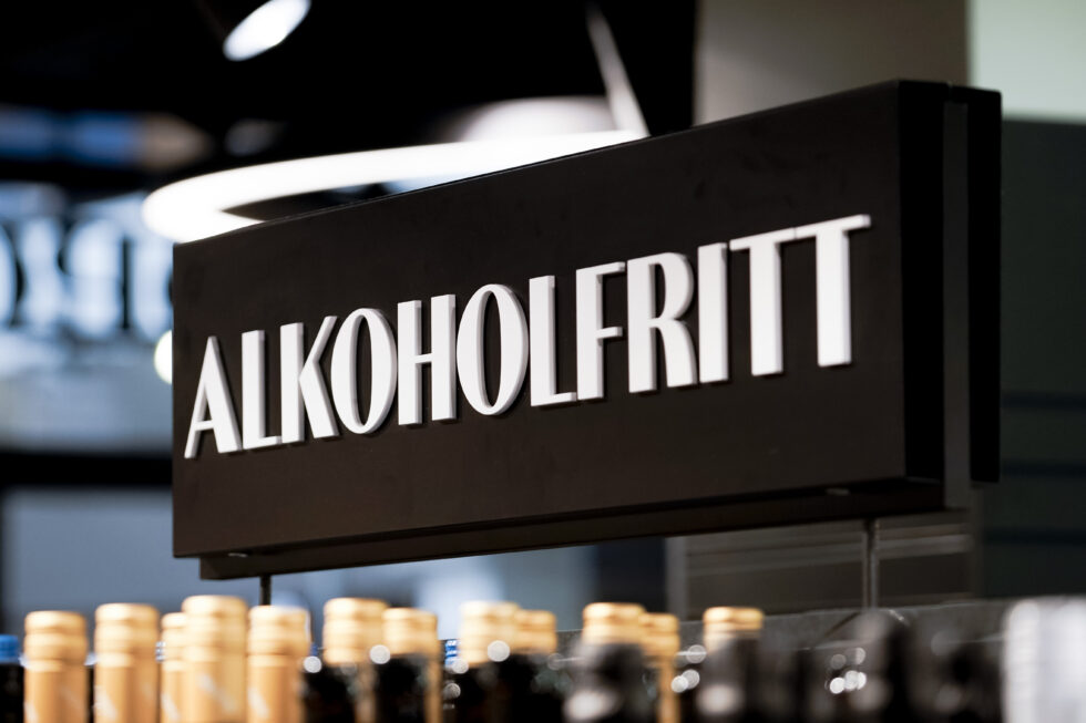 Både utvalget og salget av voksne alkoholfrie alternativer har eksplodert de senere årene. Alkoholfritt har aldri vært mer populært enn nå.