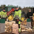 For Jonas Skjørberg (f.v.) , Kenneth Repshus, Herman Bonnerud, Mo Taugbøl og Jonas Guldbrandsen har det blitt en annerledes arbeidshverdag. Men det er de godt fornøyd med.